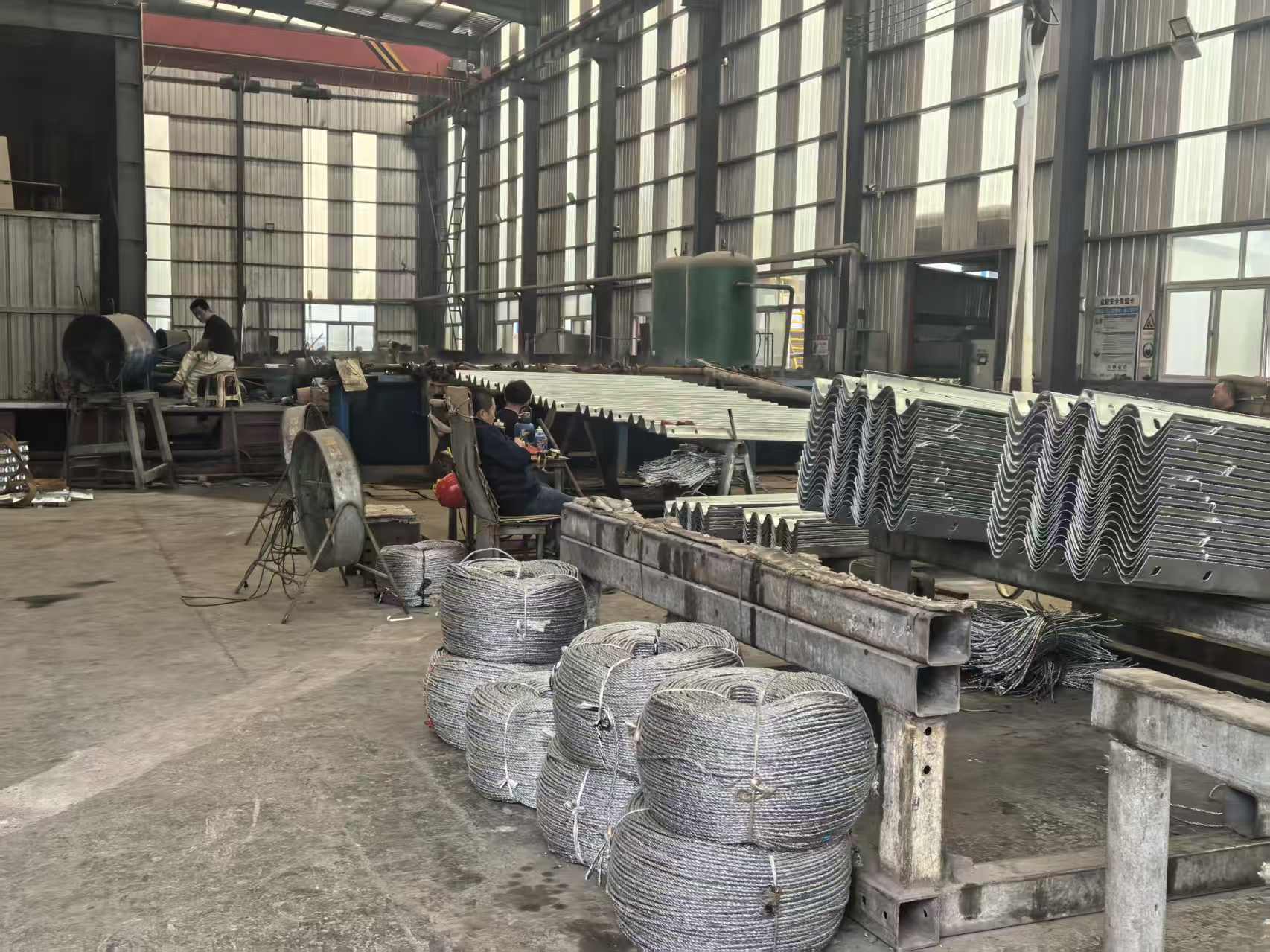 阿拉尔市波形护栏三波波形护栏 - 价格